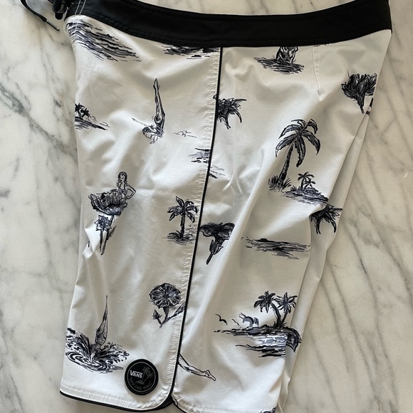 Vans Other - Vans Board Shorts sz. 32